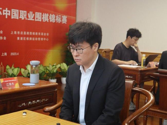 五月婷婷激情四射
